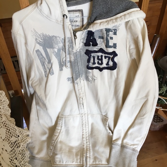 American Eagle Zip-front Hoodie - Picture 1 of 4